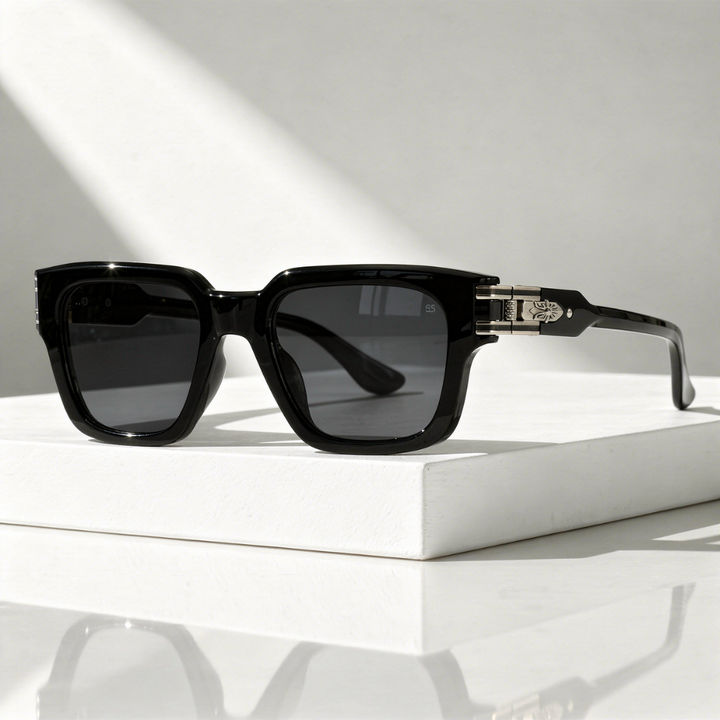 The Monarch Frames