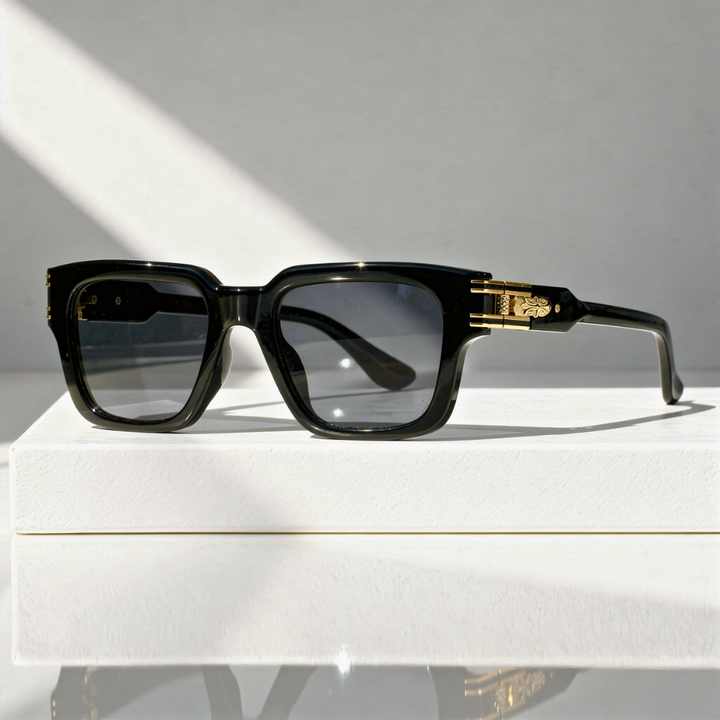 The Monarch Frames