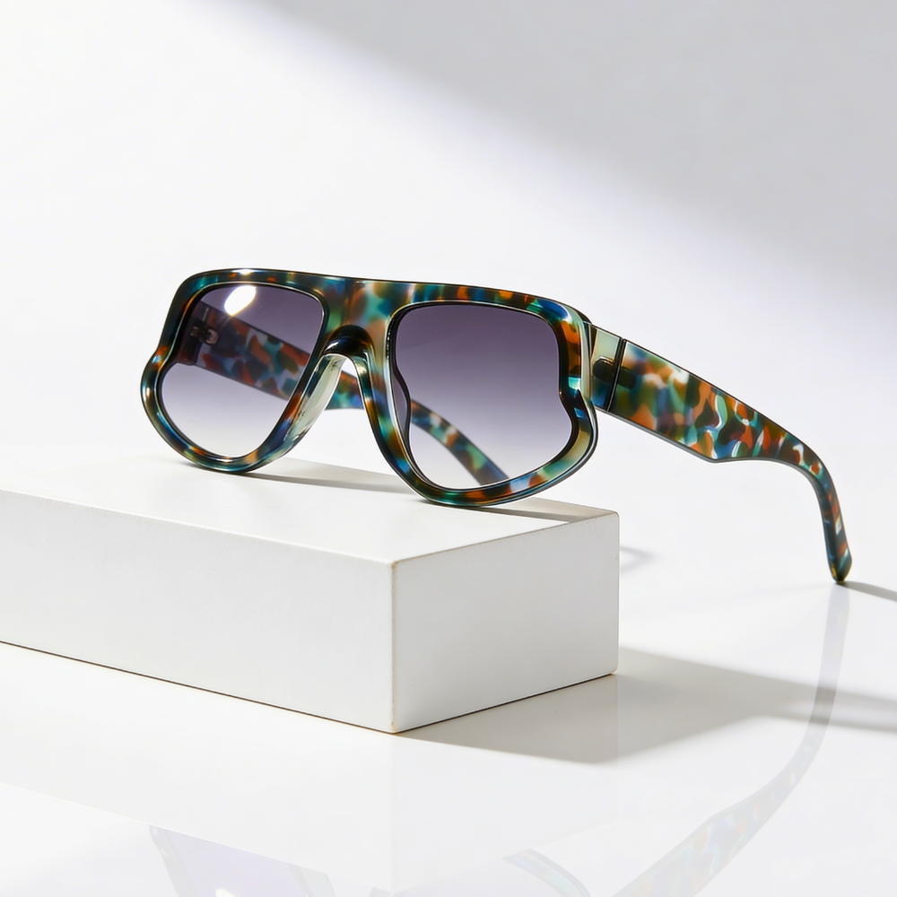Rogue Blossom Rays — side view