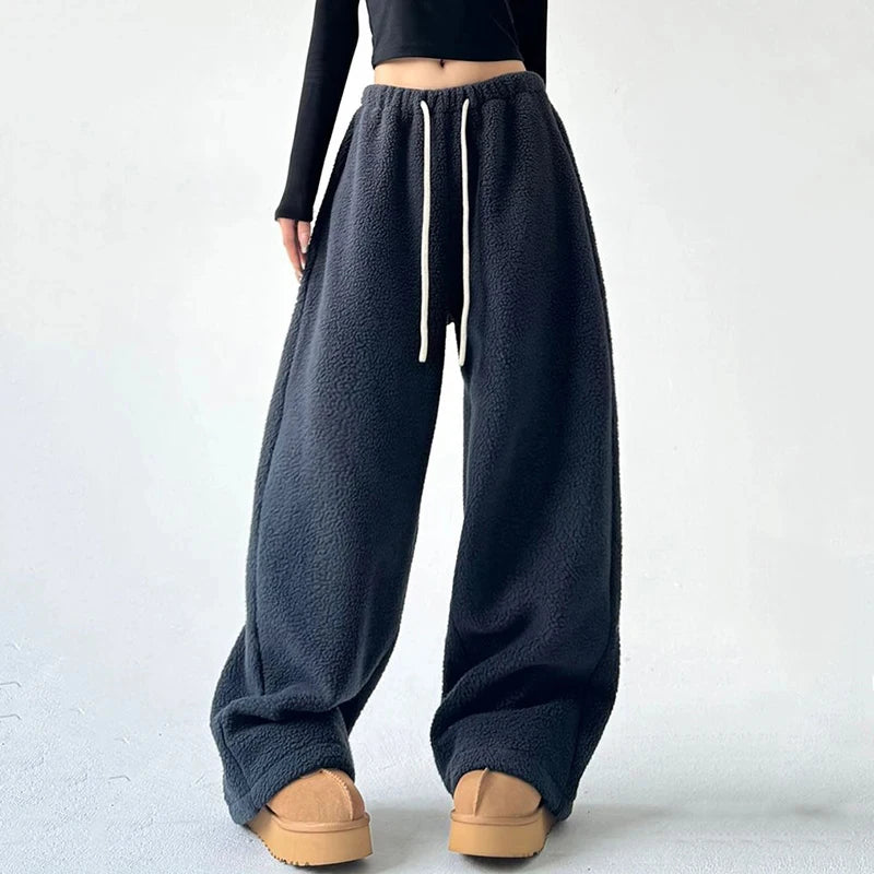 The Oslo Fleece Pants