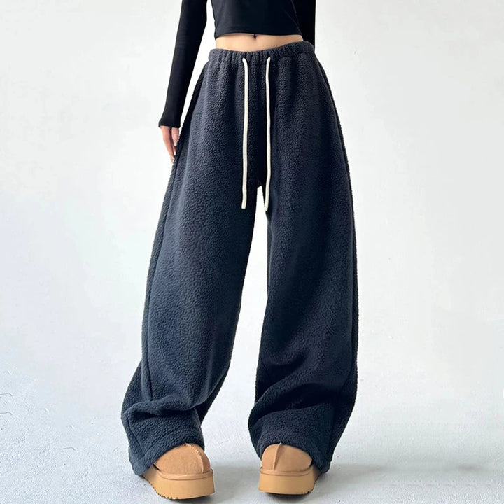 The Oslo Fleece Pants