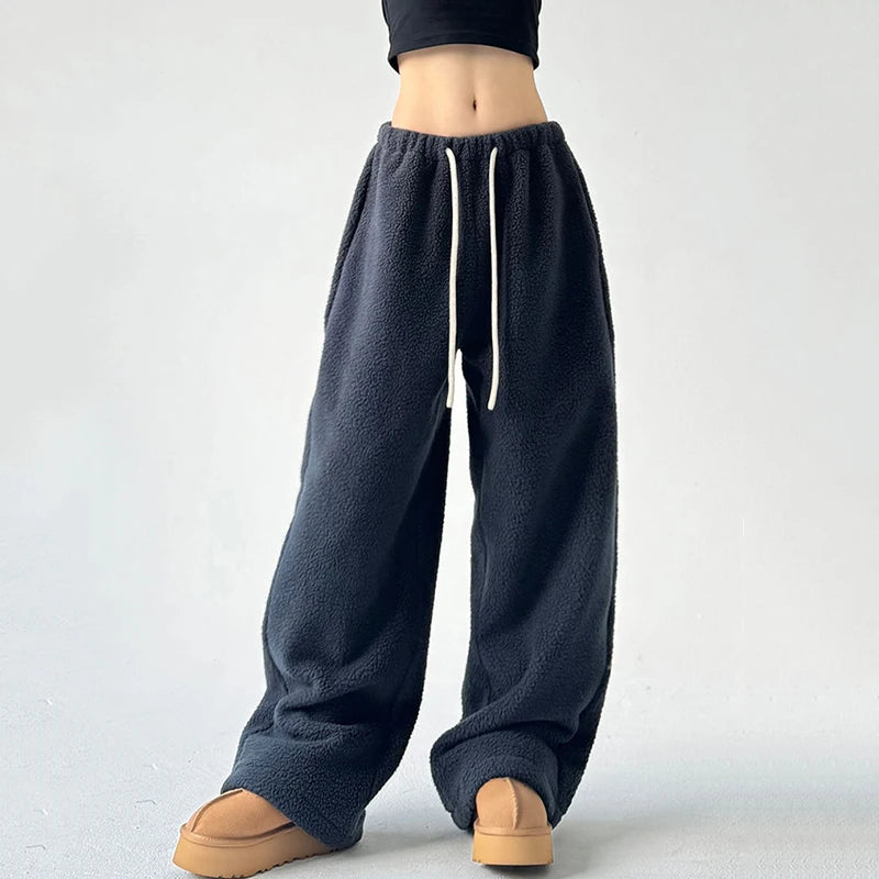 The Oslo Fleece Pants