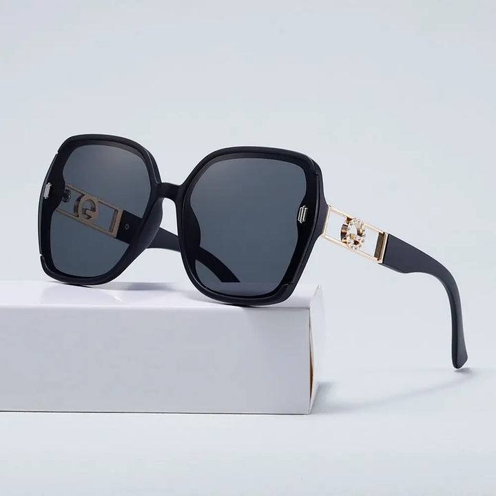 Giovanna Mercer Shades